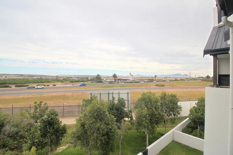 To Let 2 Bedroom Property for Rent in Sitari Western Cape